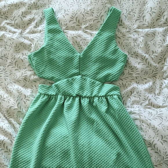 2 for $20! Dainty Hooligan Cutout Mint Maxi Dress - Picture 2 of 3